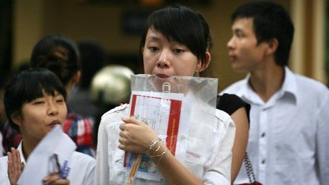 Việc in và cấp bằng sẽ do trường đại học đảm nhiệm